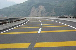 熱熔型道路標(biāo)線性能特點